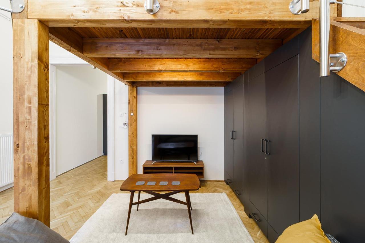 Central Loft-Style Flat Next To Danube Budapest Extérieur photo