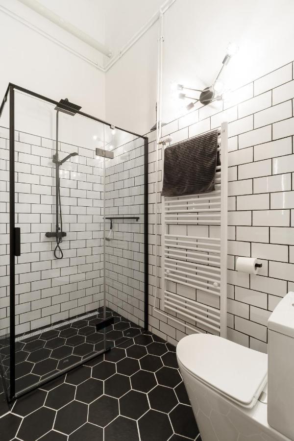 Central Loft-Style Flat Next To Danube Budapest Extérieur photo