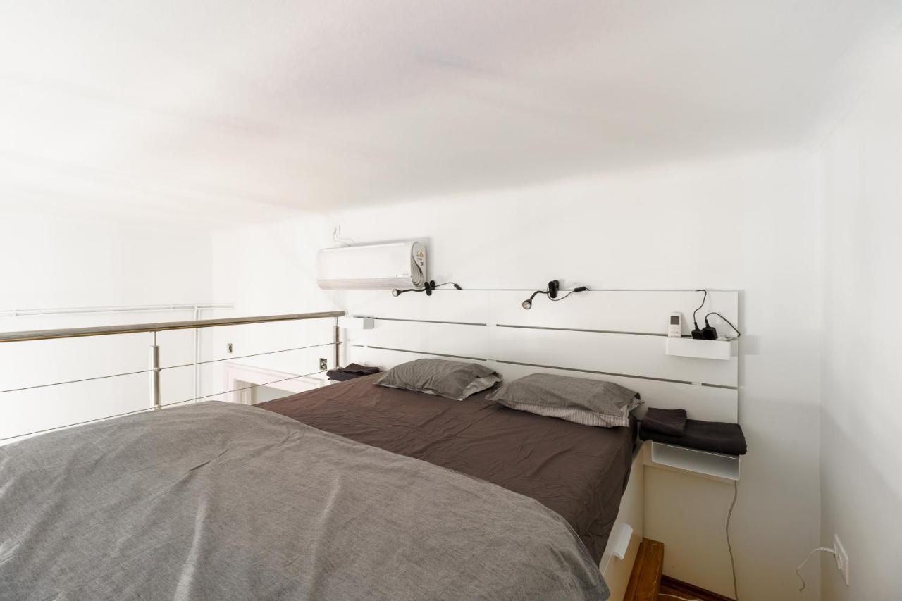Central Loft-Style Flat Next To Danube Budapest Extérieur photo